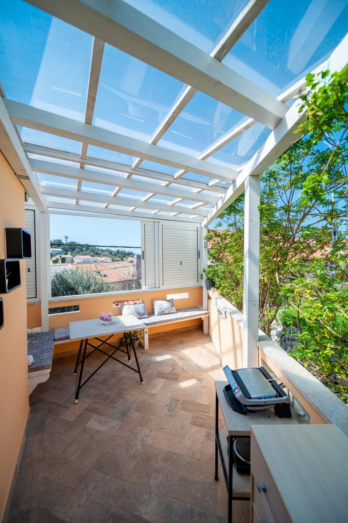 Apartments Vitoria Mali Losinj Luaran gambar