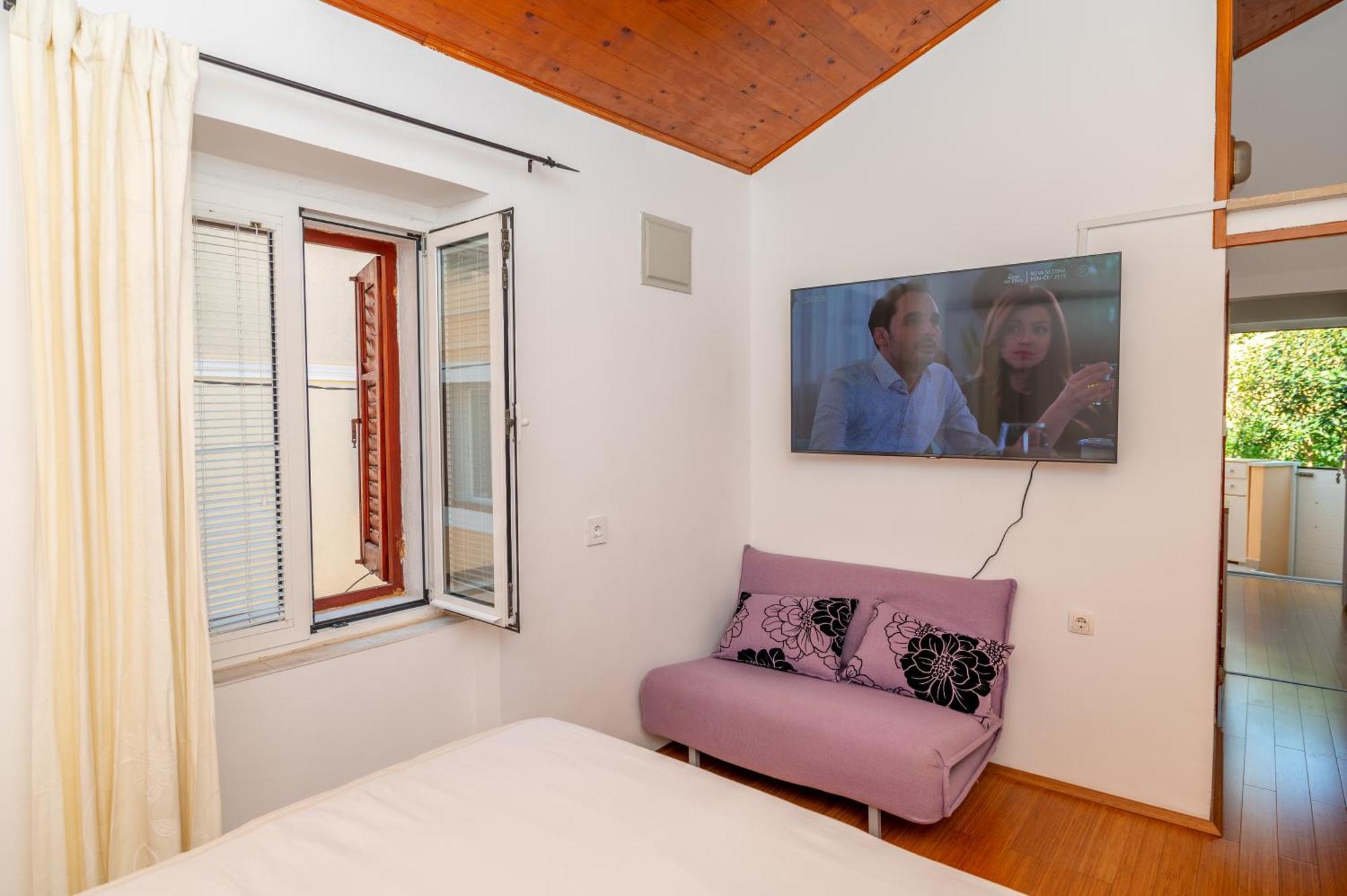 Apartments Vitoria Mali Losinj Luaran gambar