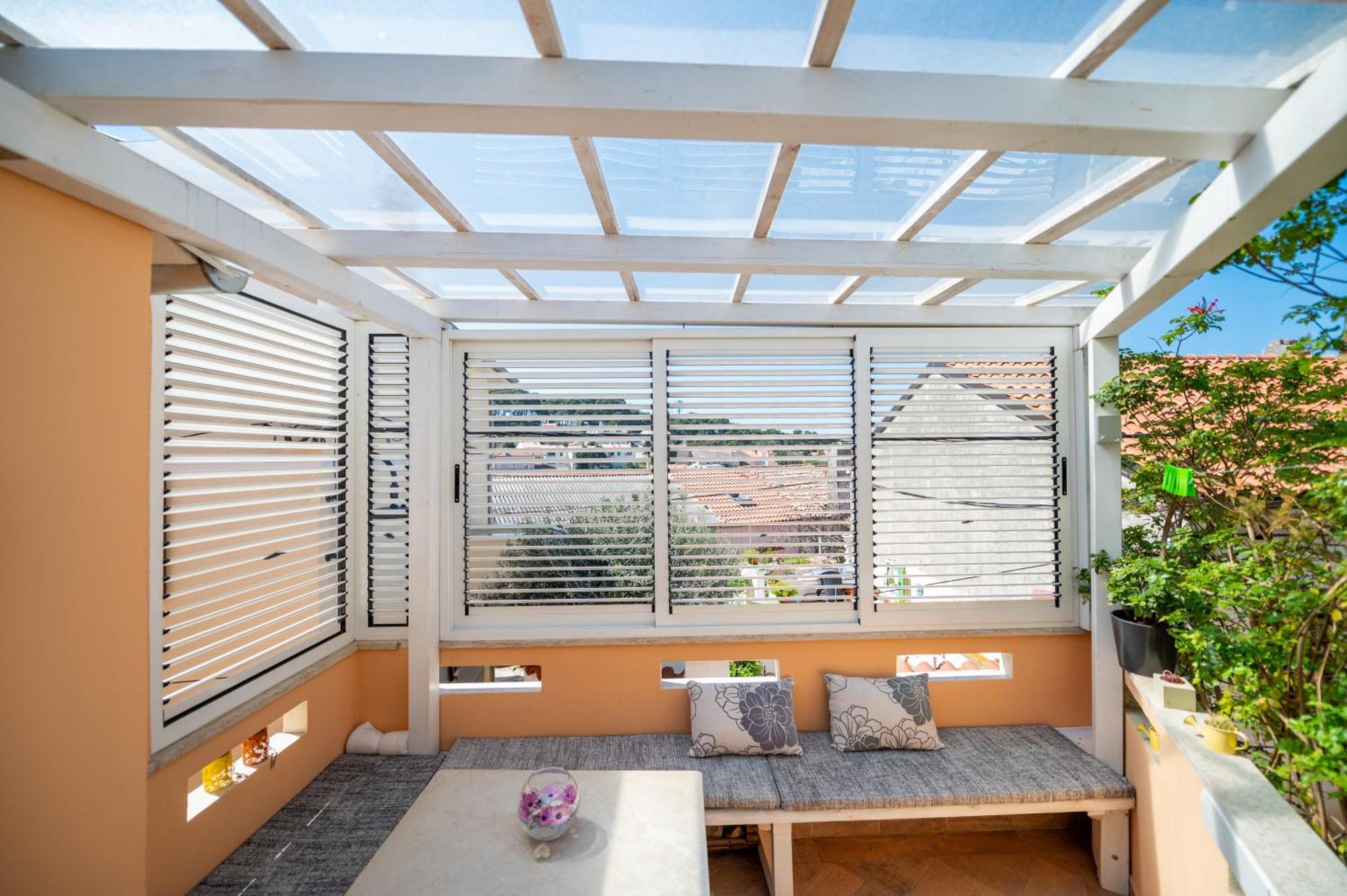 Apartments Vitoria Mali Losinj Luaran gambar