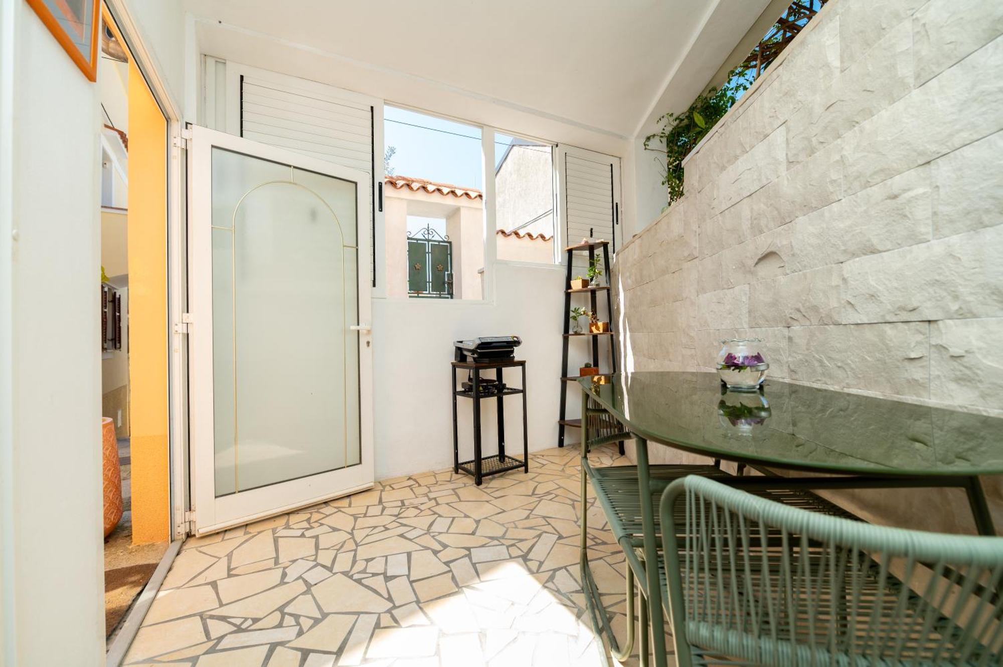 Apartments Vitoria Mali Losinj Luaran gambar